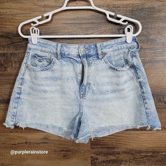 American Eagle Mom Shorts Size 8 Acid Wash Comfort Stretch Waistband - Picture 1 of 11